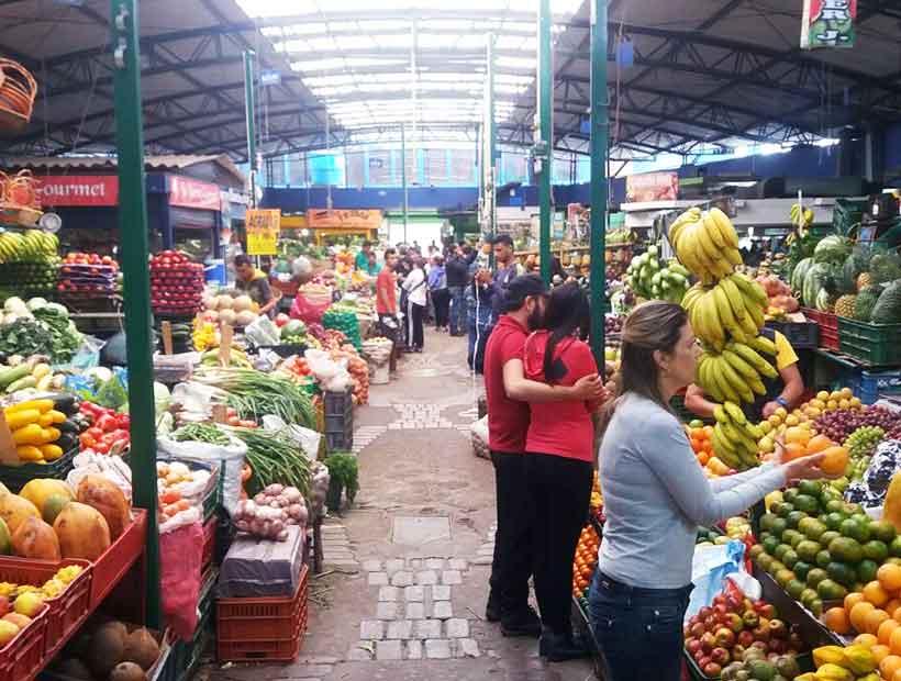 Food by Foot | Múcura Experience
